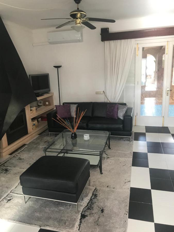 Mit Meerblick, Indoorpool Und Wlan In Cala D' Or